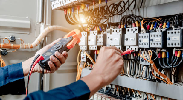 Best Emergency Electrical Repair  in Dellwood, MN